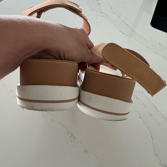 Roxy Himari Sandals - Picture 7 of 11